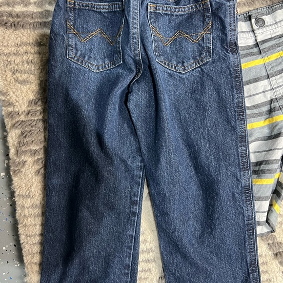 Name brand Boy Clothes Lot size 4T - Picture 5 of 8